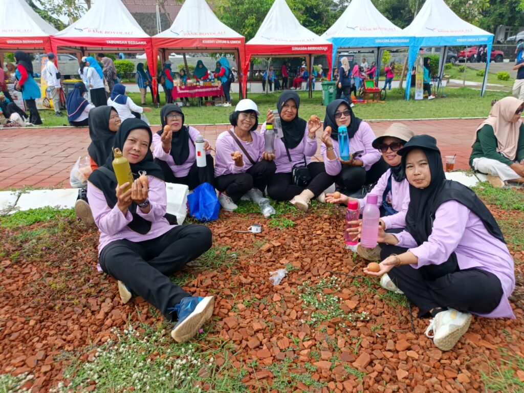 2025.10.30-PKK-Sumbung-Senam-Launching-Saluri-2-1024x768 TP PKK Desa Sumbung dan Launching Saluri